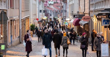 Koronawirus. Szwecja wprowadza pierwsze obostrzenia w związku z epidemią