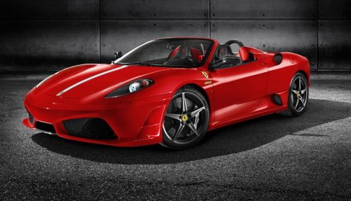 Ferrari Scuderia Spider 16M z okazji tryumfu w F1