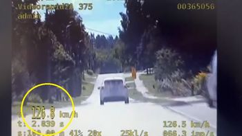 Karmanowice: Prawo jazdy od 4 dni.18-latek pędził w terenie zabudowanym 126 km/h