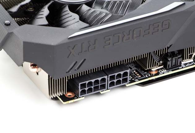 Gigabyte GeForce RTX 2080 Gaming OC 8G - gniazdka zasilania