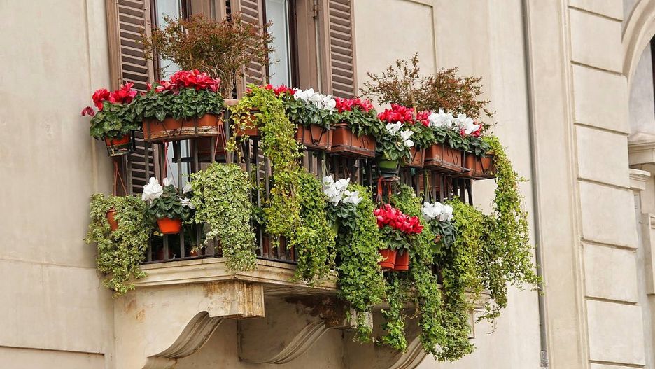 Balkon. Zdjęcie ilustracyjne