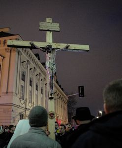 Tego nie wolno robić w Wielki Piątek. Oto lista czynności