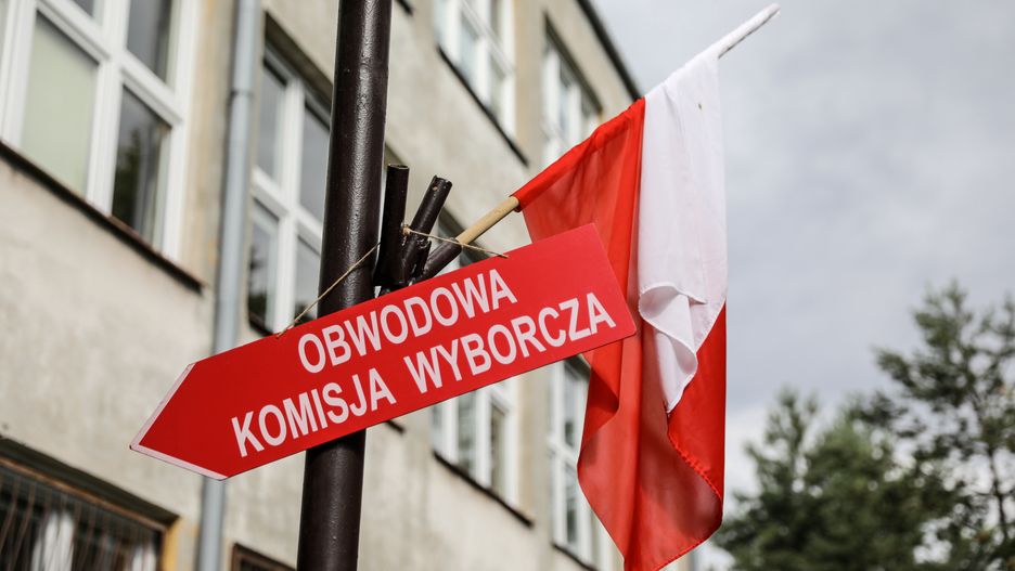 Wybory 2020. Zamieszanie w lokalu wyborczym. Mąż zaufania kontra członkowie komisji