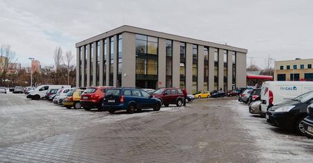 Parking przy wydziale komunikacji najdroższy w mieście. Opłaty mogły być pobierane nielegalnie