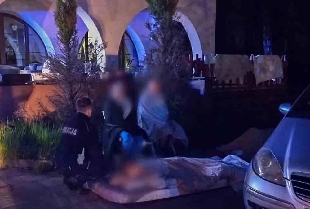 Pożar w Domu Seniora. Policjanci zielonogórskiej drogówki wynosili ludzi z zadymionych pokoi