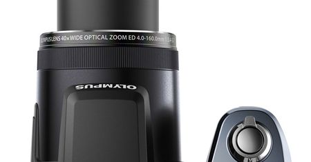 Olympus SP-820UZ - mocarz z 40-krotnym zoomem
