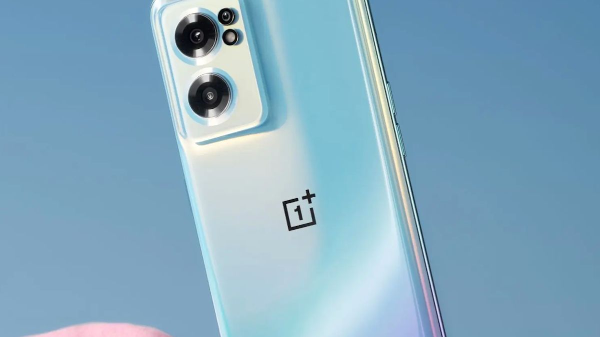 OnePlus Nord CE 2 oficjalnie. Ma nowy wygląd, szybsze ładowanie i... starego Androida 1