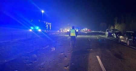 Tragiczny wypadek na S8. Nie żyje dziecko, wielu rannych