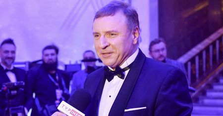 Takie wykształcenie ma Jacek Kurski. Spora niespodzianka