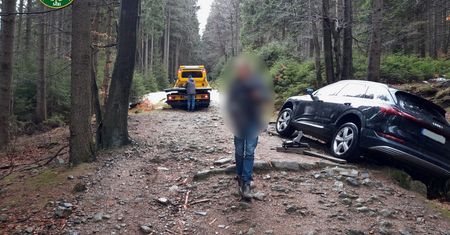 Niemiec jechał do Czech. Zaufał nawigacji. Szybko tego pożałował