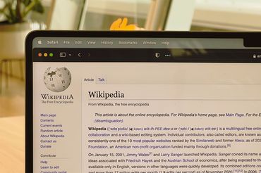 Wikipedia i przyczyny spadku ruchu