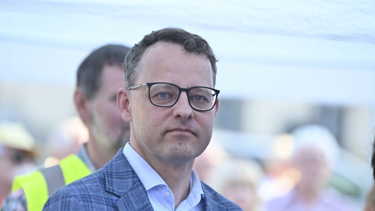 Protest w obronie Ojczyzny
30.07.2024, Katowice, Protest w obronie Ojczyzny, n/z Marcin Romanowski, fot. Michal Dubiel/REPORTER
Michal Dubiel/REPORTER