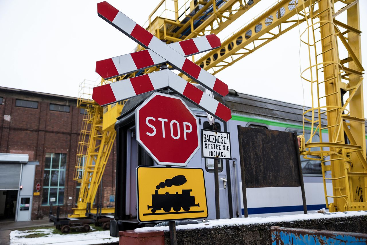 Nowy rozkład na kolei. Ekspert wskazuje historyczną zmianę i uderza w PKP PLK