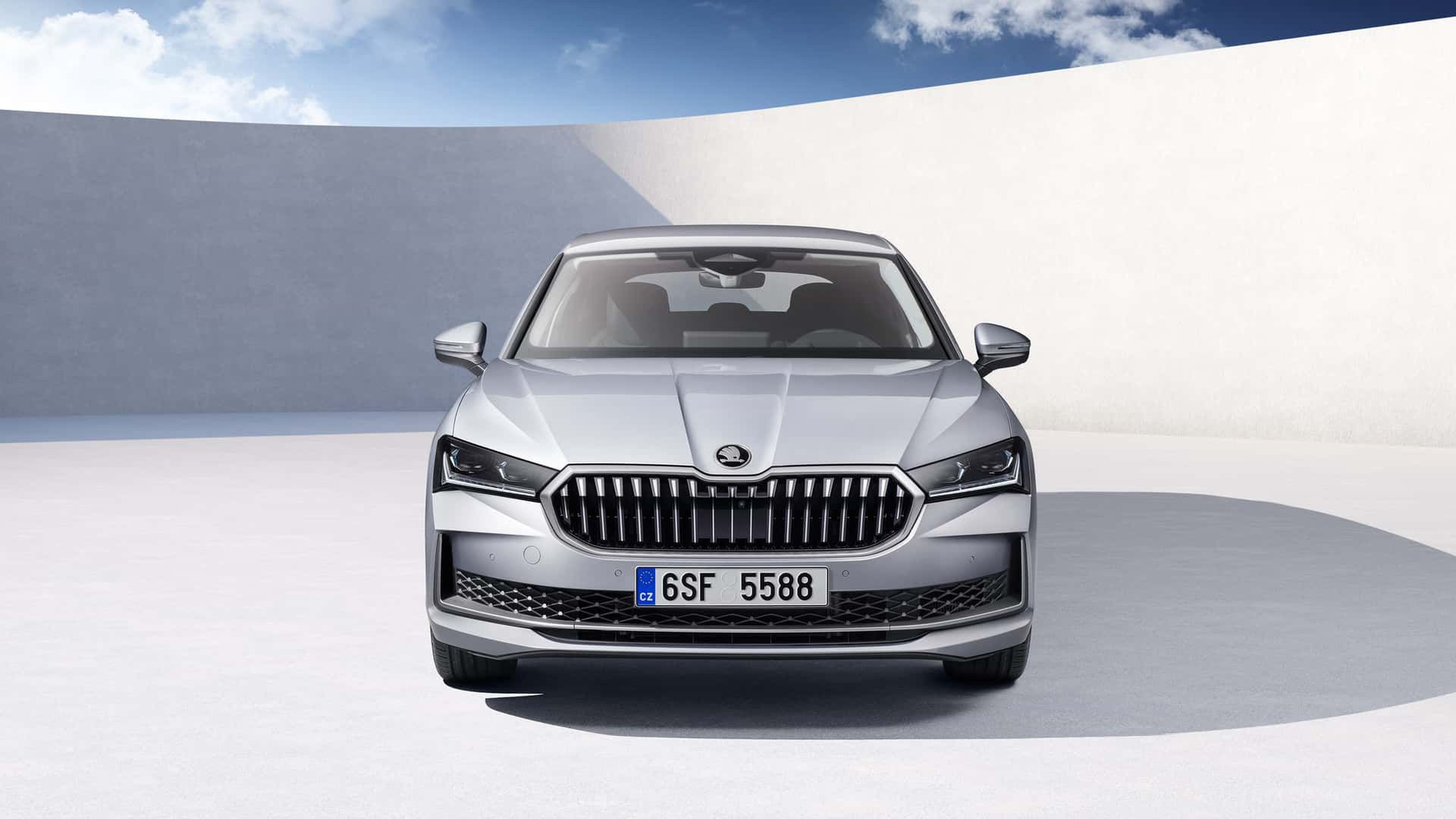 Nowa Škoda Superb