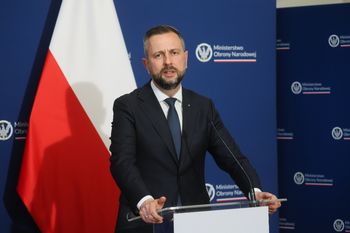 Co dalej z projektem PSL ws. SAFE 0 proc.? Szef MON odpowiada