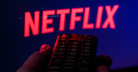 Netflix przeprowadzi zwolnienia grupowe. To efekt m.in. spadku liczby abonentów