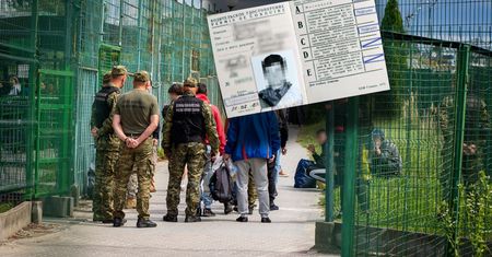 Fałszywe prawo jazdy i dokument z czasów ZSRR na polskiej granicy. To był dopiero początek