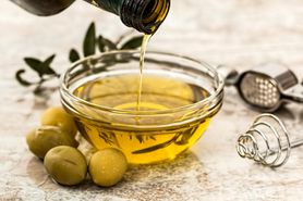 Naturalny sposób na ochronę przed chorobami serca. Oliwa z oliwek osłania tętnice przed niebezpiecznymi skutkami zanieczyszczenia powietrza