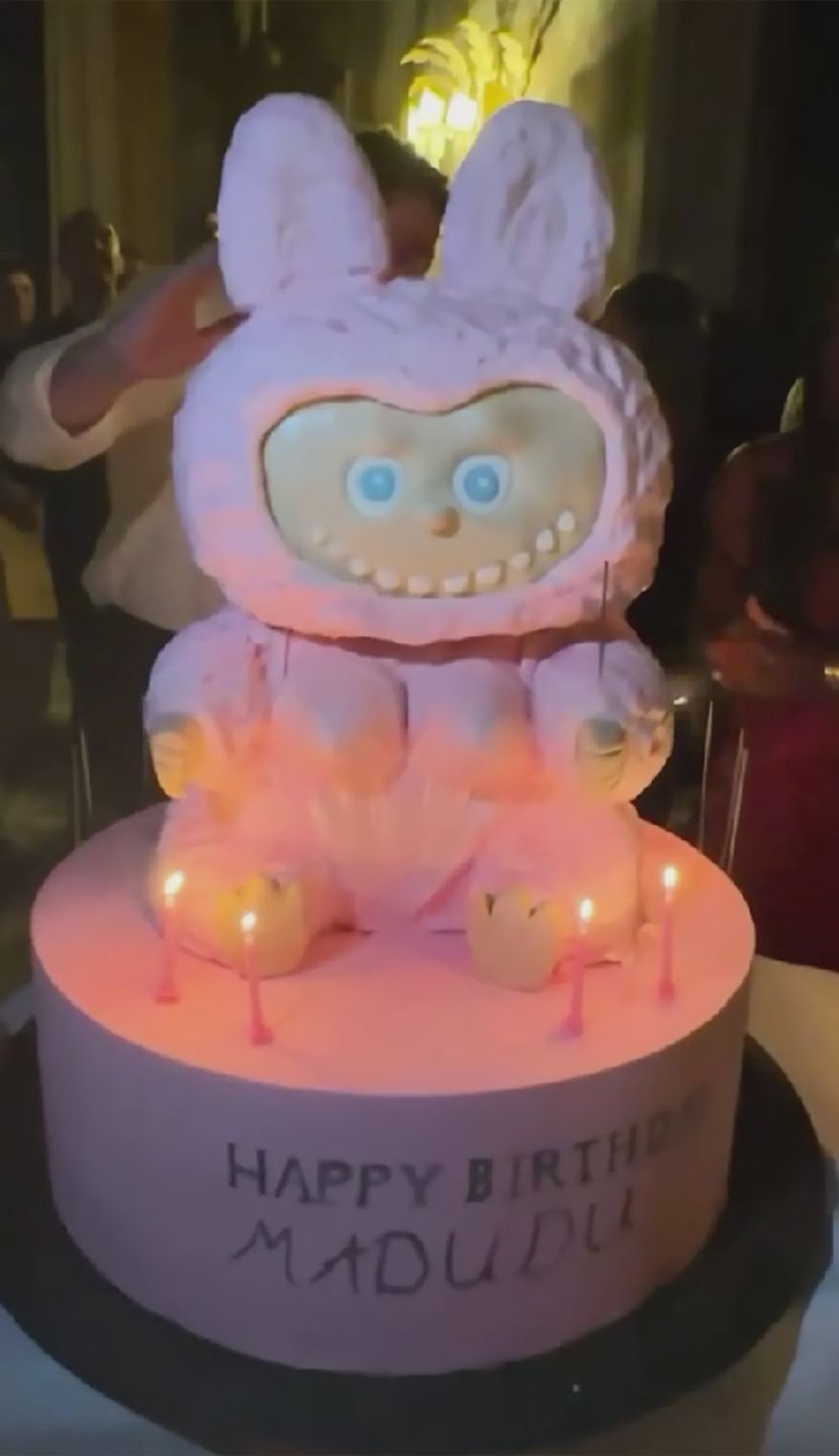 Tort urodzinowy Madonny