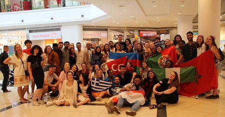 Develop YOUth! Rozwijaj siebie i dołącz do AIESEC