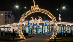 Lidl ze świąteczną przemianą. Andziaks twarzą projektu
