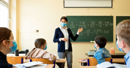 Powrót do szkół od września? Premier ogłosił decyzję