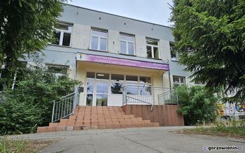 Prywatna szkoła musi opuścić budynek. „Wyrzucili nas na bruk”