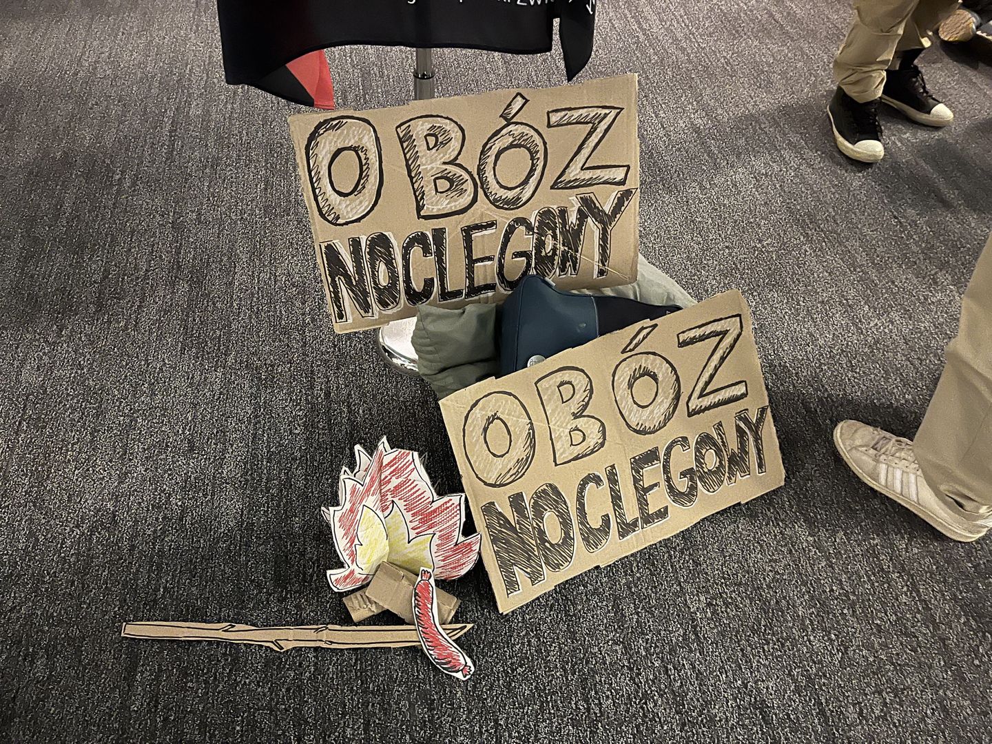 Studenci Uniwersytetu Warszawskiego zorganizowali protest w związku z kryzysem mieszkaniowym