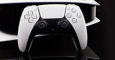Dziś polska premiera PlayStation 5. Tym razem walka rozegra się w sieci