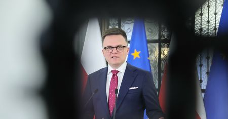 O aborcji w Sejmie dopiero po wyborach. "Hołownią kieruje strach"