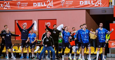 ORLEN Wisła Płock w finale Pucharu Polski! Pewne zwycięstwo nad Industrią Kielce 30:25!