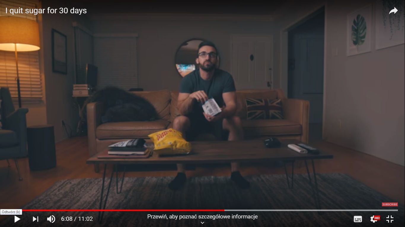 youtube.com Słodkie przekąski można zastąpić zdrową żywnością 