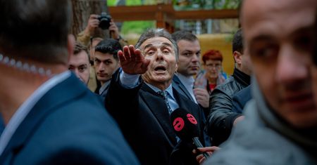 "Przygotowuje kraj dla Rosji". Gruzińska opozycja alarmuje