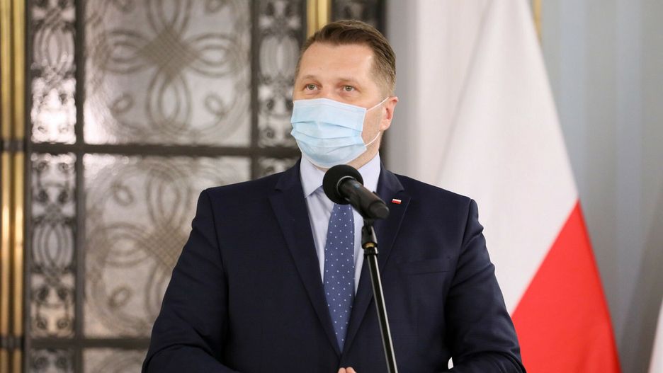Powrót do szkół. Przemysław Czarnek: Każdy dzień nauki stacjonarnej jest na wagę złota