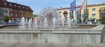 To miasto przyciąga mieszkańców. Jedyne w woj. warmińsko-mazurskim