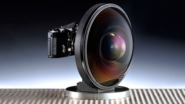 Nikkor 6 mm f/2.8 sprzedany za ok. 0,5 miliona złotych [wideo] 1