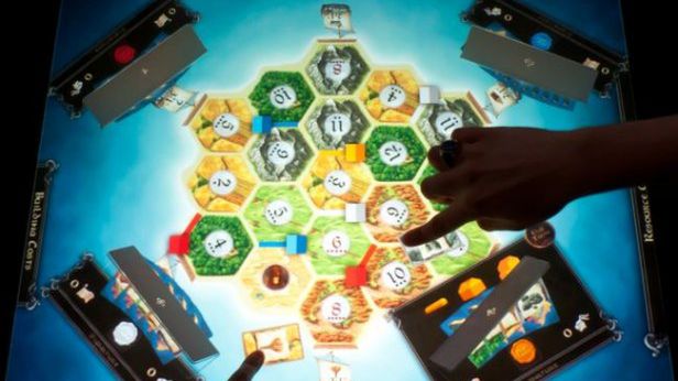 Gry planszowe XXI wieku są multimedialne i... nie wymagają planszy [ankieta] 1