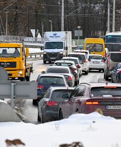 Korki na Zakopiance. Kolizja i wzmożony ruch utrudniają powroty z Tatr