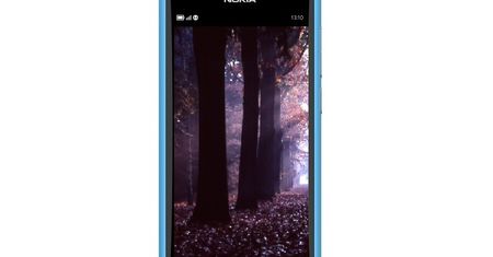 Nokia N9 - zabawy na cmentarzu