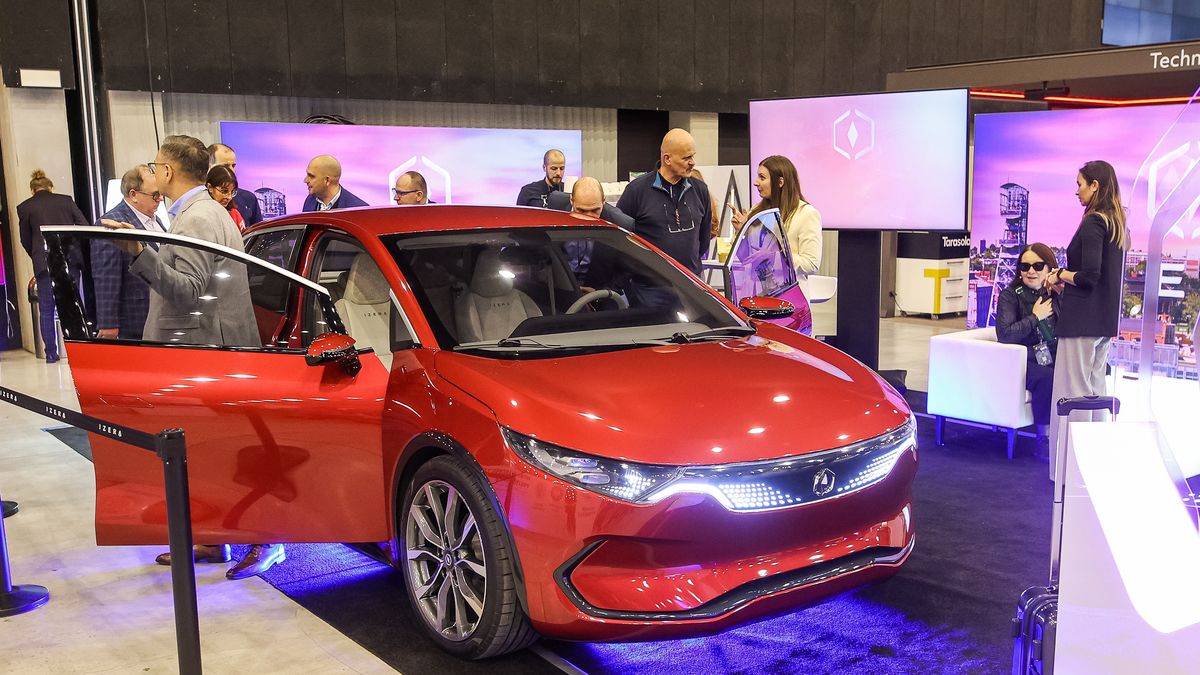 ElctroMobility Poland  ma produkować pierwszy polski samochód elektryczny - Izerę