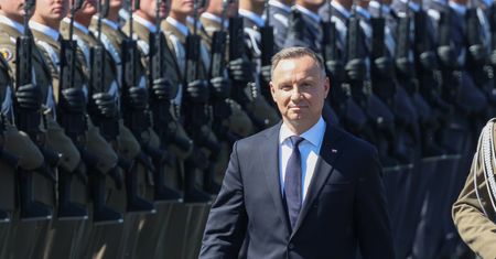 Duda w CNBC: NATO musi pilnie zwiększyć wydatki na obronę, by zapobiec inwazji