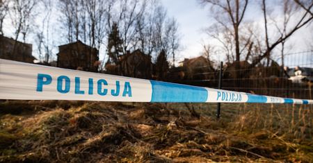 Tragedia w Jeleniej Górze. Nieoficjalnie: 12-latka miała nóż w szkole