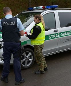 Kłodzko. Obywatele Ukrainy z fałszywymi dokumentami zatrzymani. Kupili zaświadczenia za 200 dolarów