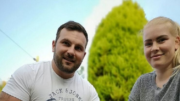 Lula stoi samodzielnie odkąd skończyła 8 tygodni