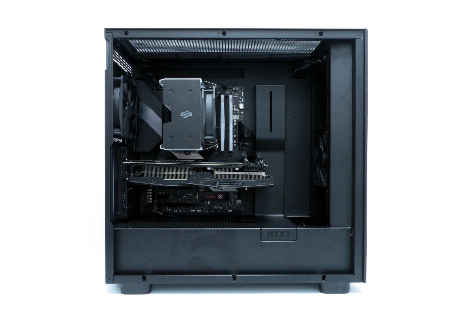NZXT H7 Flow - montaż podzespołów