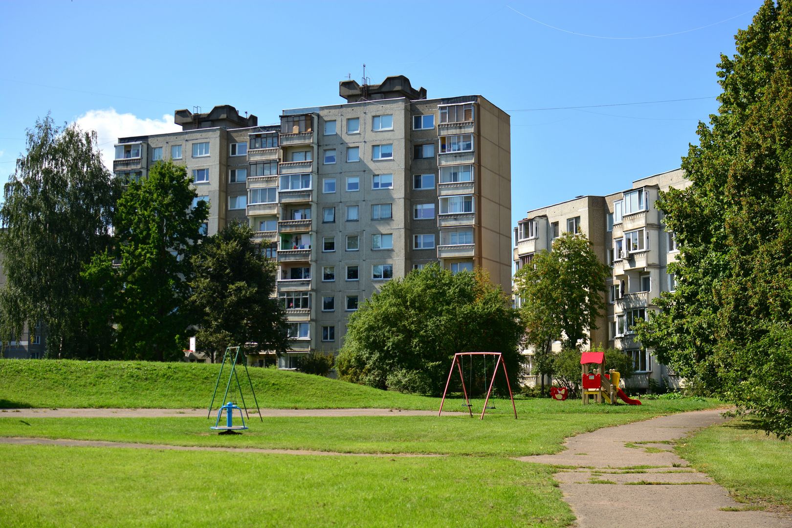Sąsiedzi z bloku. Sprawdź, co o nich wiesz, odgadując 17 haseł