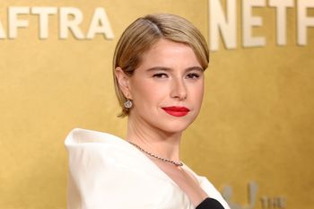 Postawiła na mocny akcent. Czerwona szminka wraca do łask