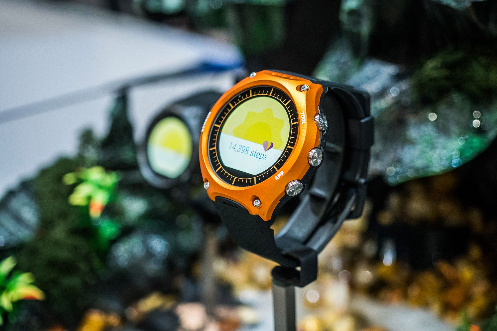 Casio Smart Outdoor Watch WSD-F10 - Android Wear i miesiąc pracy na jednym ładowaniu? Jest jednak haczyk 12