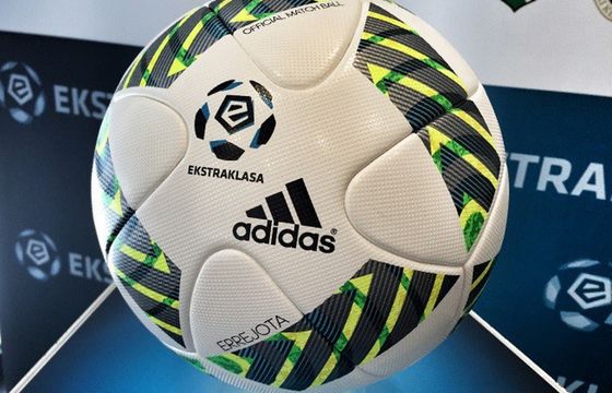 Ekstraklasa będzie rozgrywana piłkami Adidas Errejota (wideo)