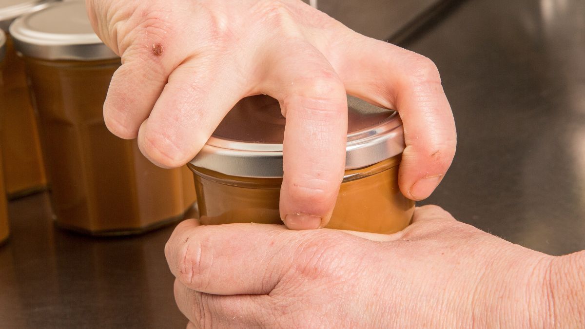 Poznaj genialną metodę pasteryzacji słoików
